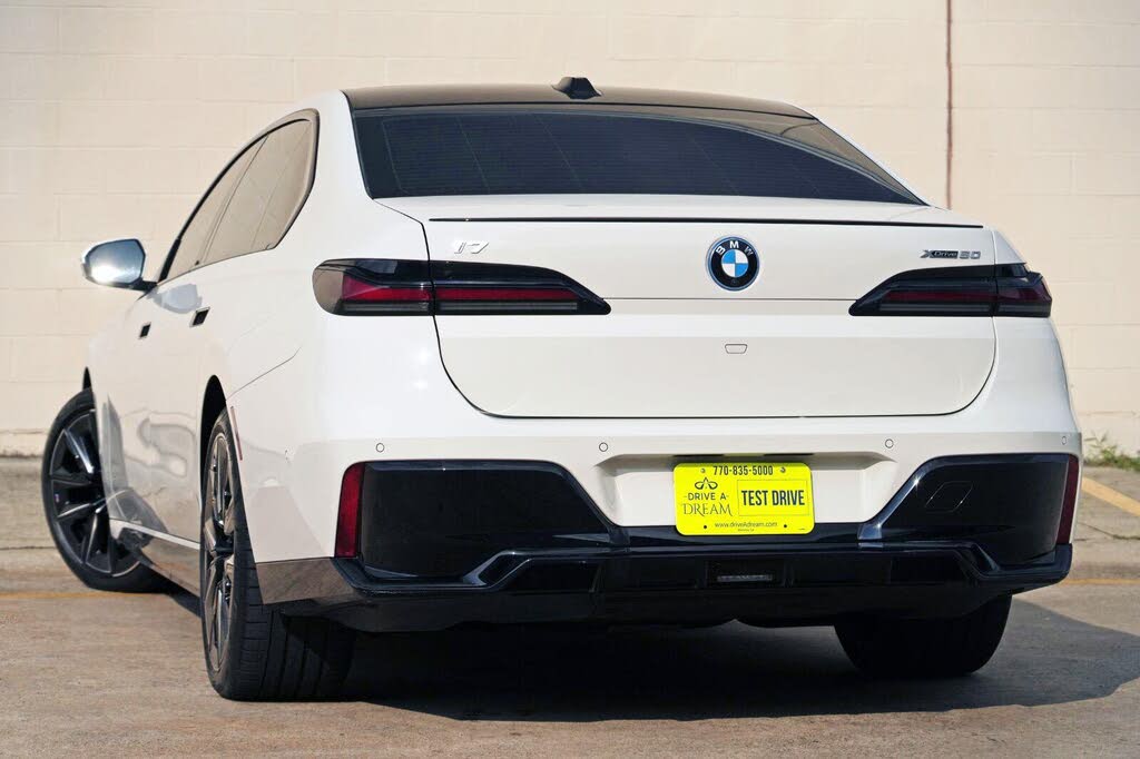2024 BMW i7