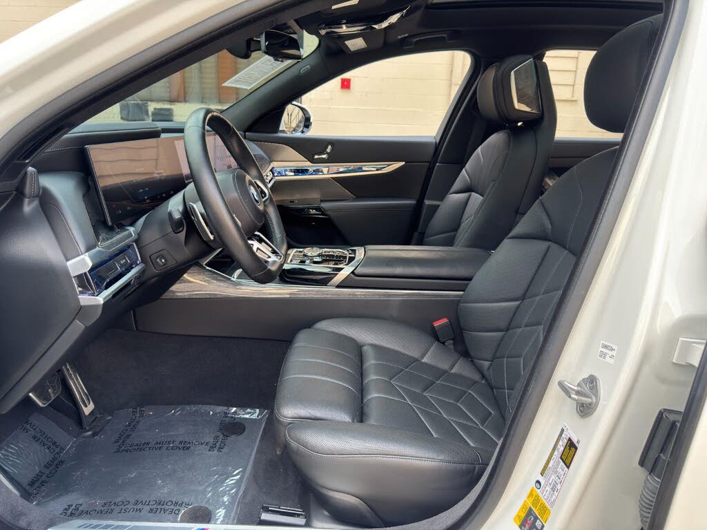 2024 BMW i7