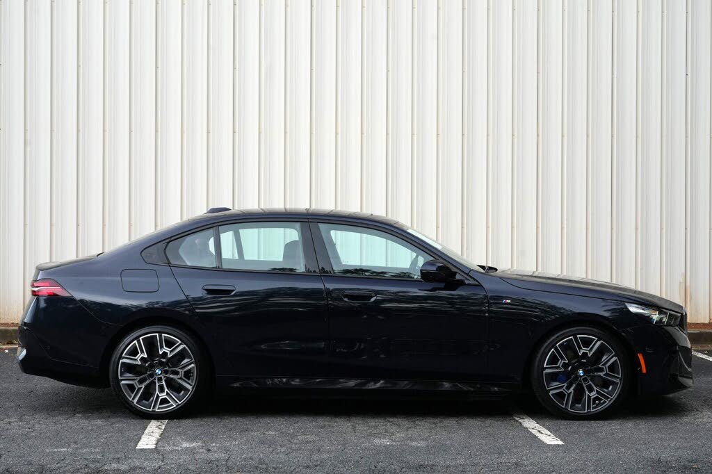 2025 BMW i5