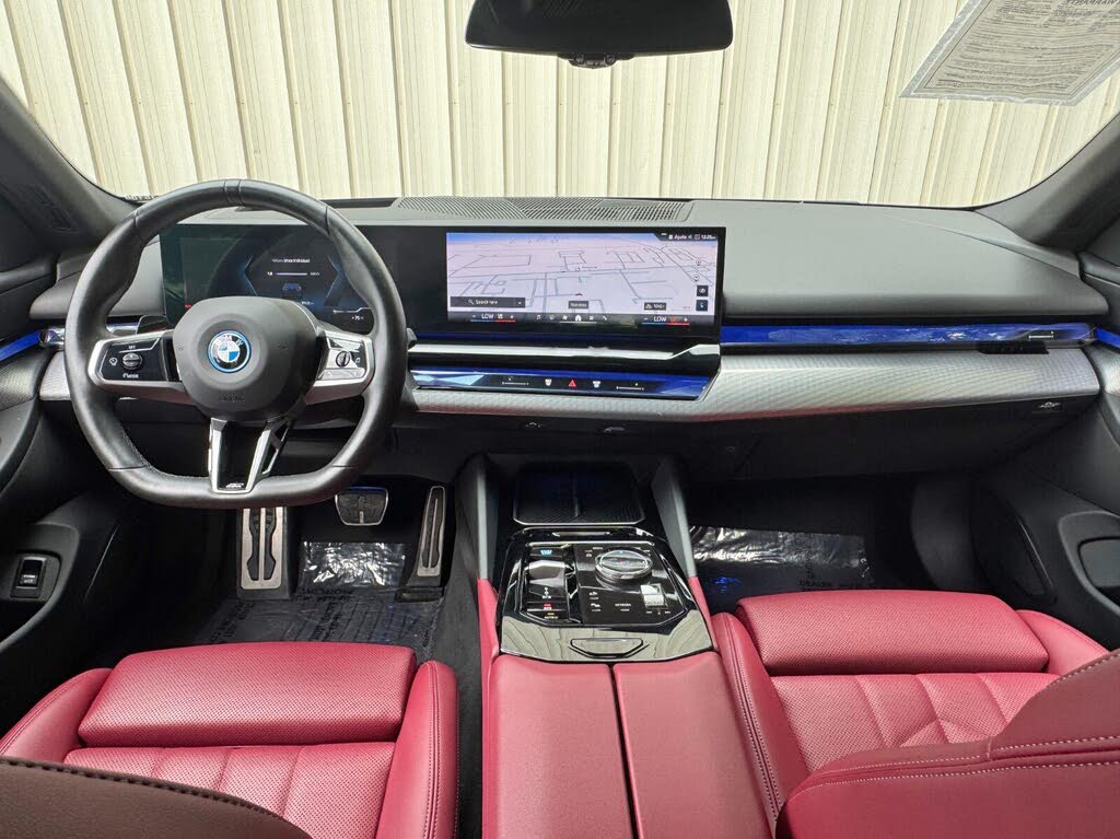 2025 BMW i5