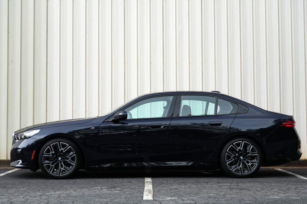 2025 BMW i5