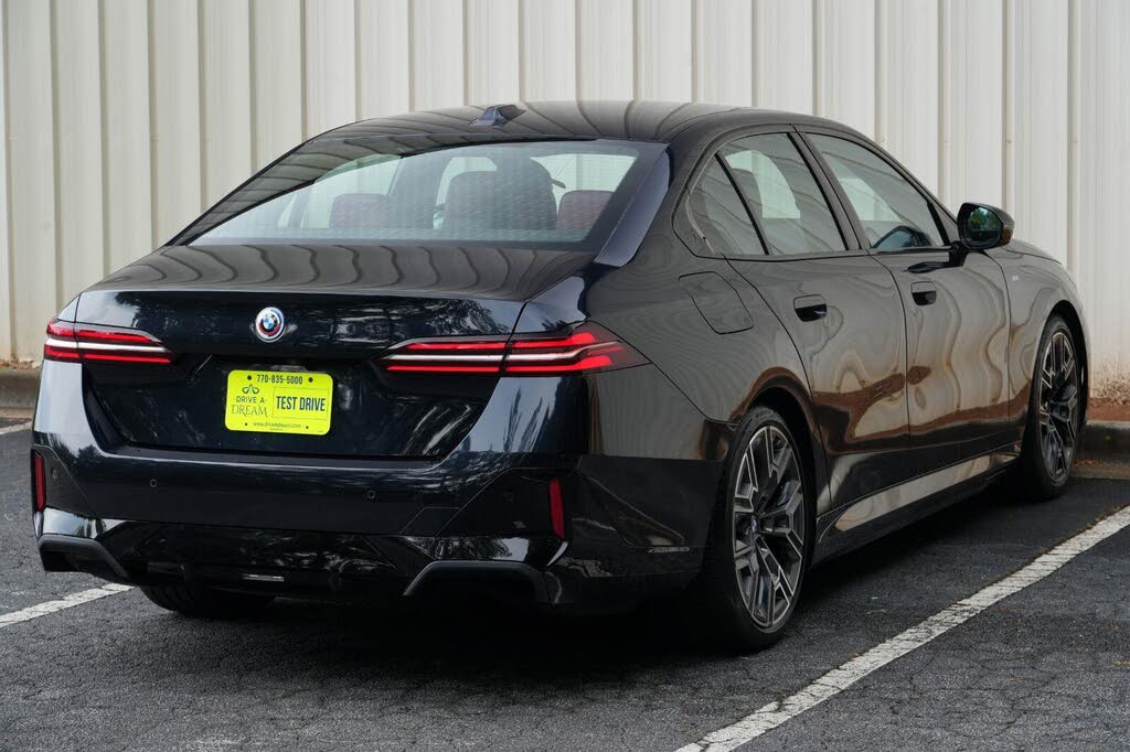 2025 BMW i5