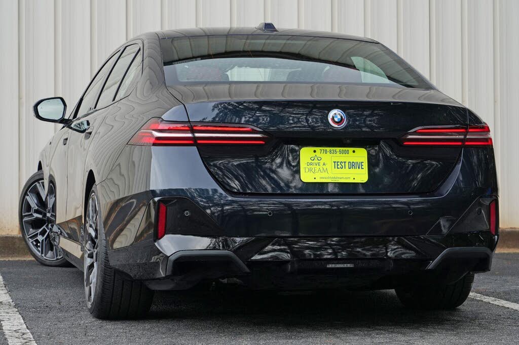 2025 BMW i5