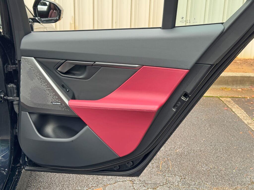 2025 BMW i5