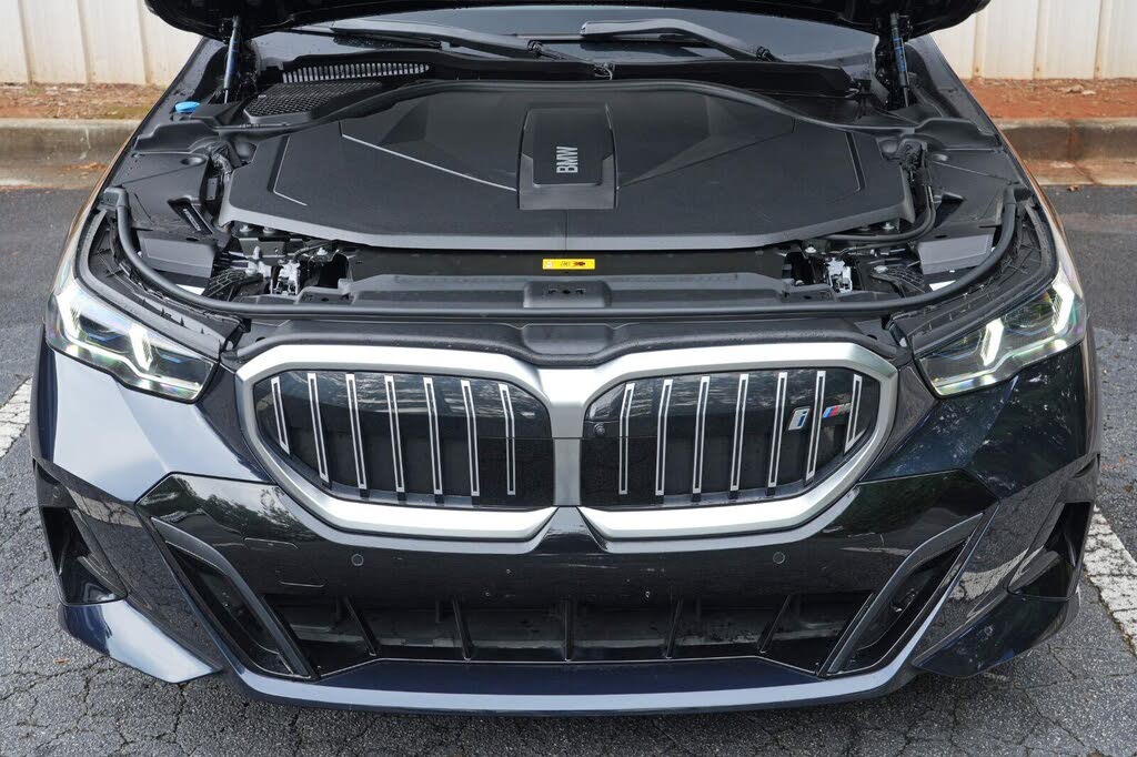 2025 BMW i5