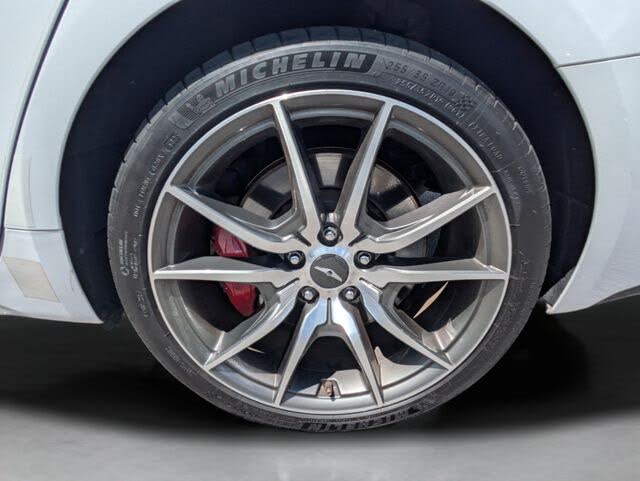 2019 Genesis G70