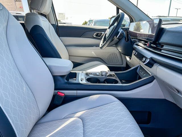 2026 Kia Carnival Hybrid