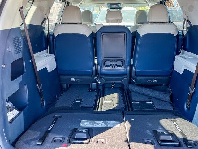 2026 Kia Carnival Hybrid