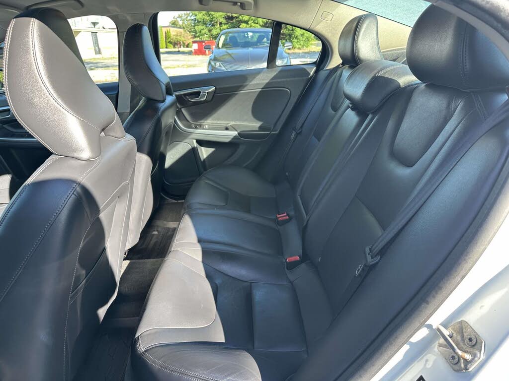 2016 Volvo S60