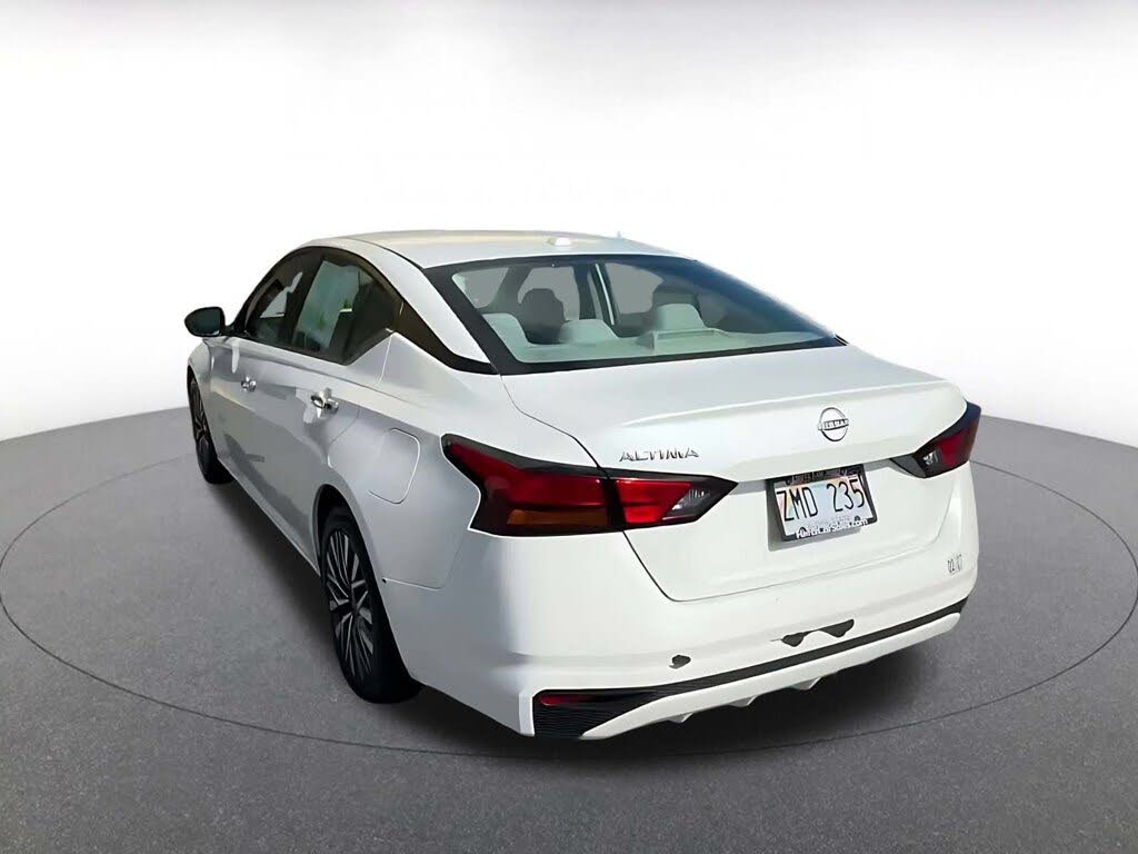 2025 Nissan Altima