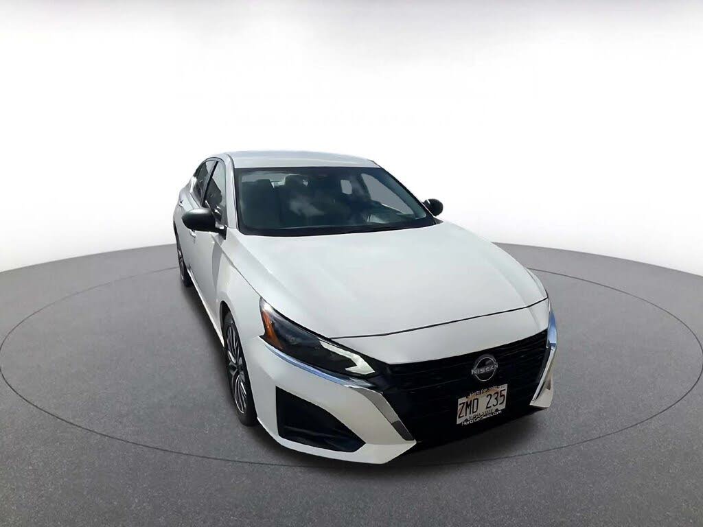 2025 Nissan Altima