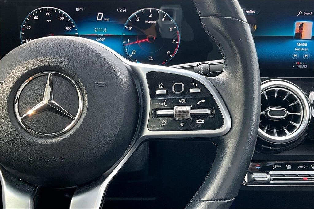 2022 Mercedes-Benz GLB