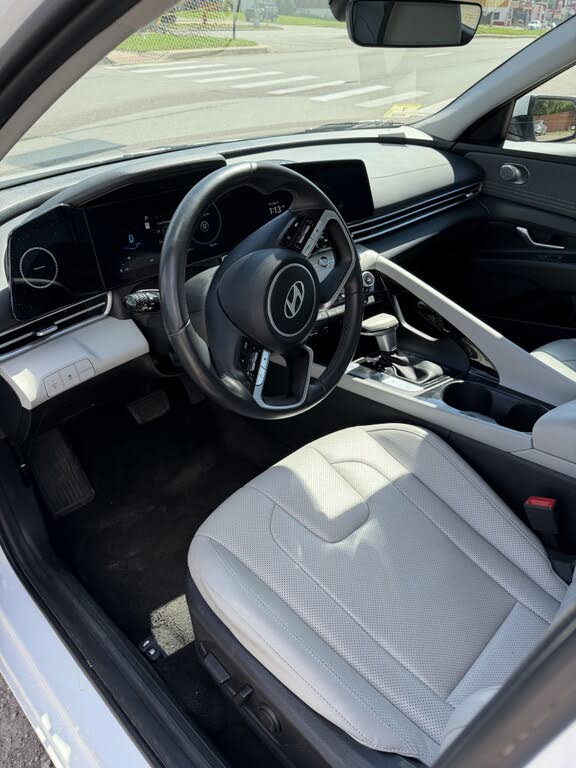 2024 Hyundai Elantra