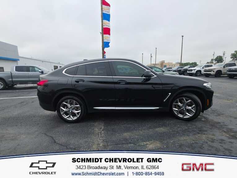2022 BMW X4