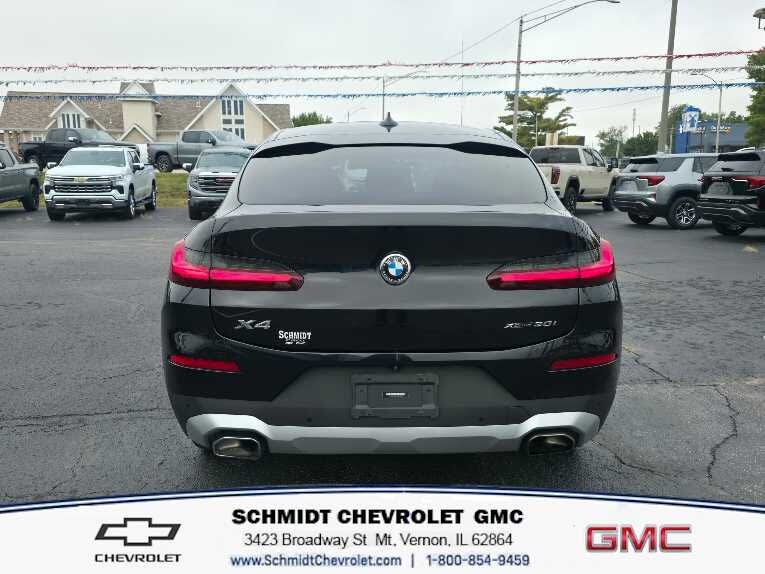 2022 BMW X4
