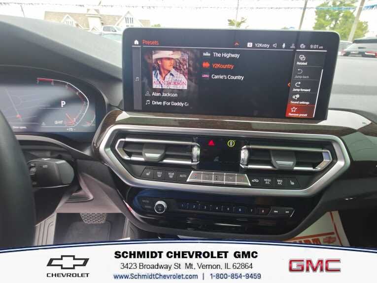2022 BMW X4