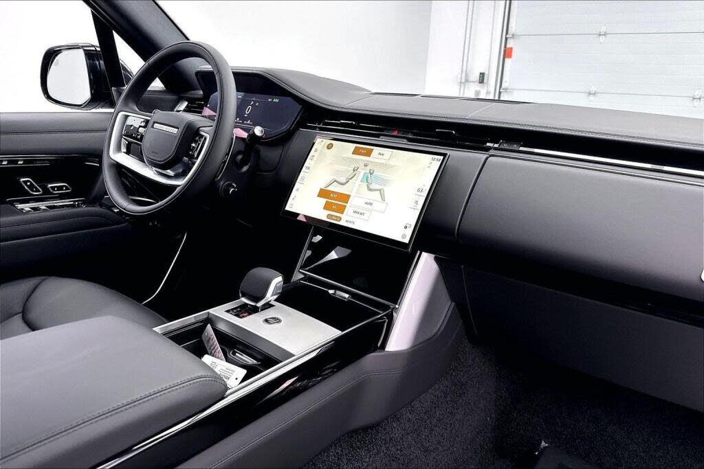 2026 Land Rover Range Rover