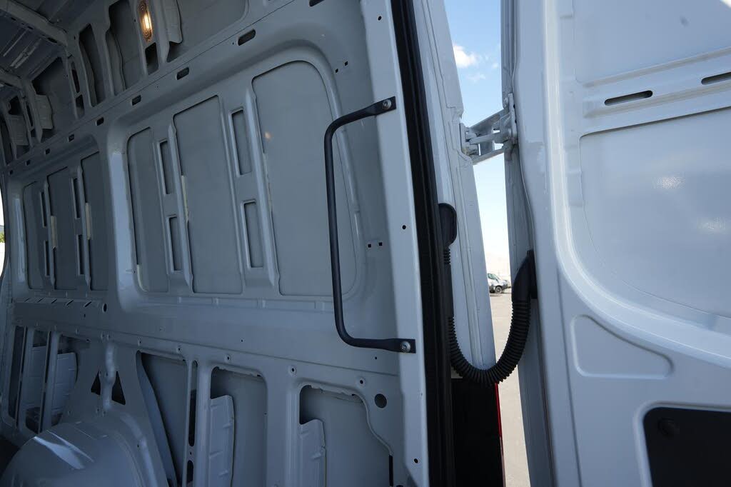 2025 Mercedes-Benz eSprinter