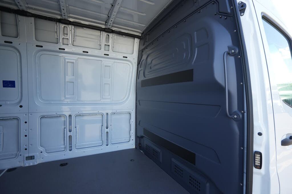 2025 Mercedes-Benz eSprinter
