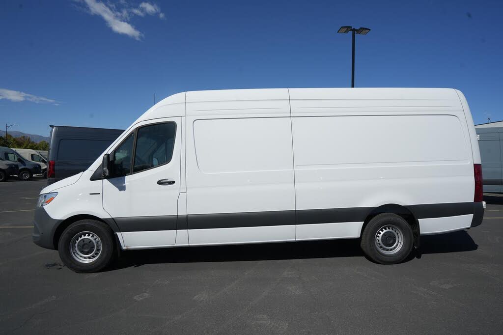 2025 Mercedes-Benz eSprinter