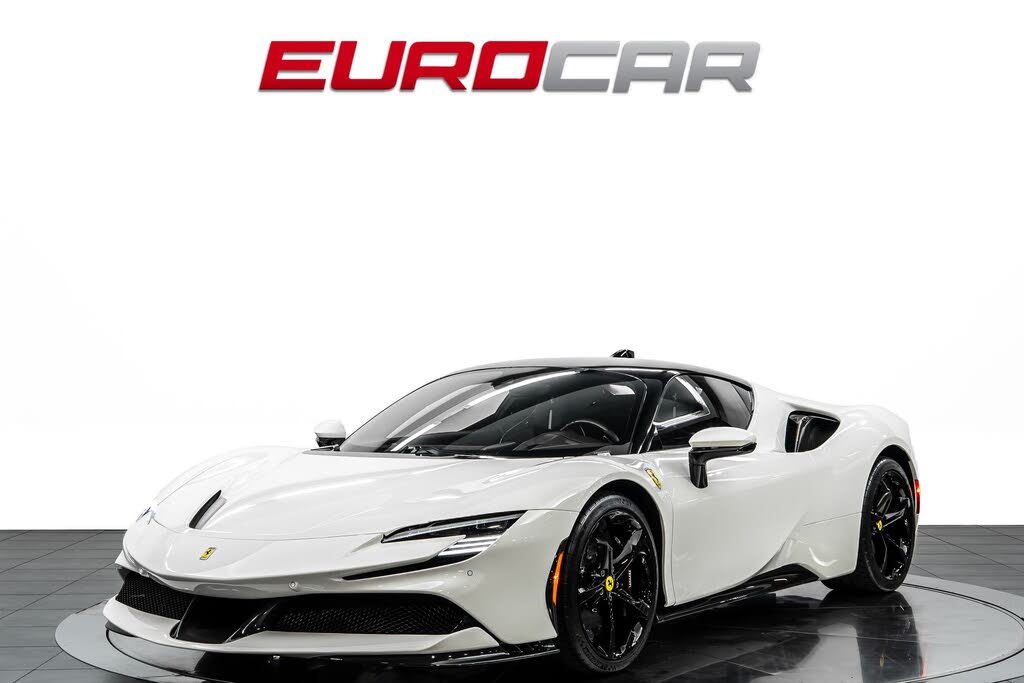 2024 Ferrari SF90 Stradale Base for sale in Costa Mesa, CA