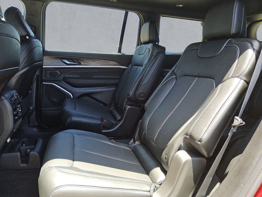 2026 Jeep Grand Cherokee L