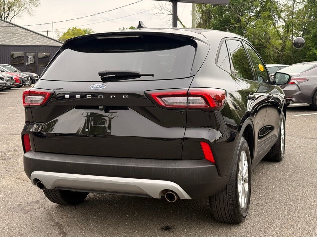 2025 Ford Escape