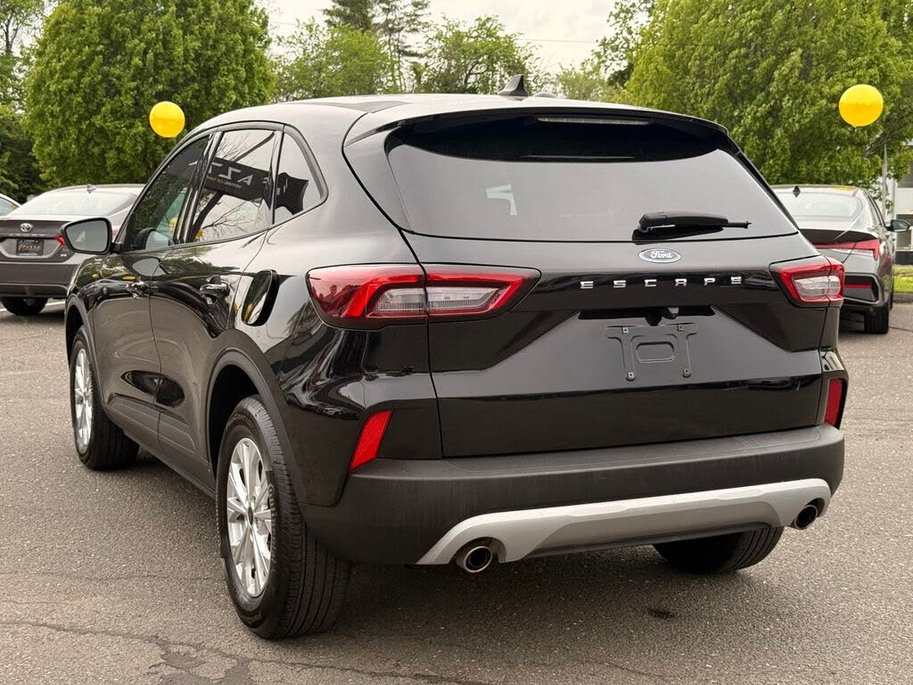 2025 Ford Escape