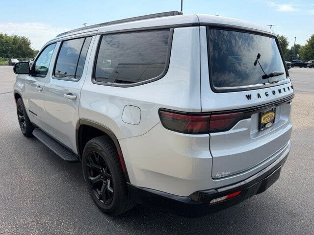 2024 Jeep Wagoneer
