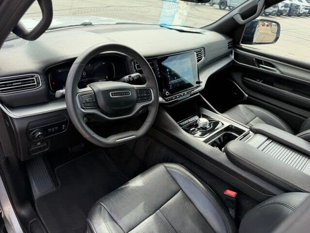 2024 Jeep Wagoneer