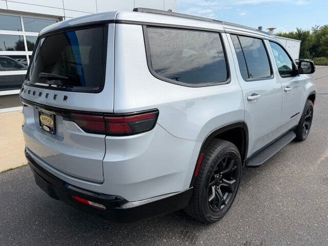 2024 Jeep Wagoneer