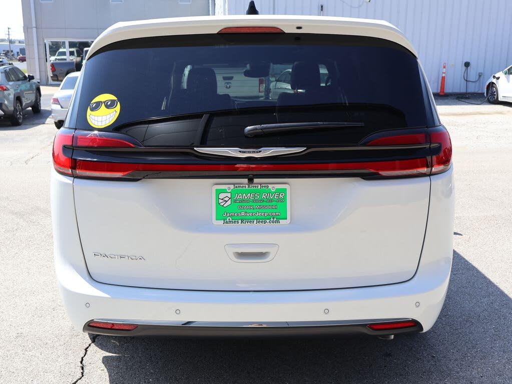 2026 Chrysler Pacifica