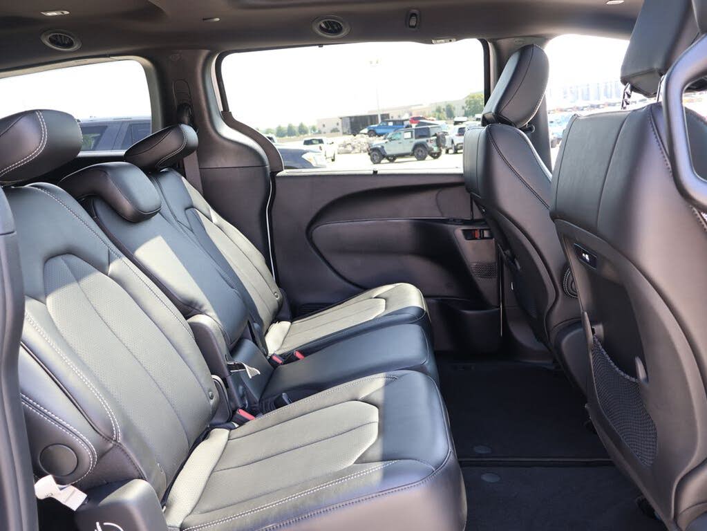 2026 Chrysler Pacifica