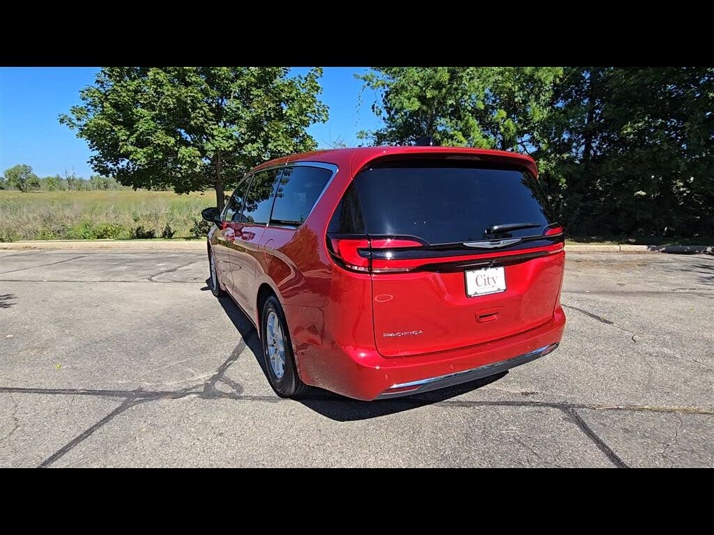 2026 Chrysler Pacifica