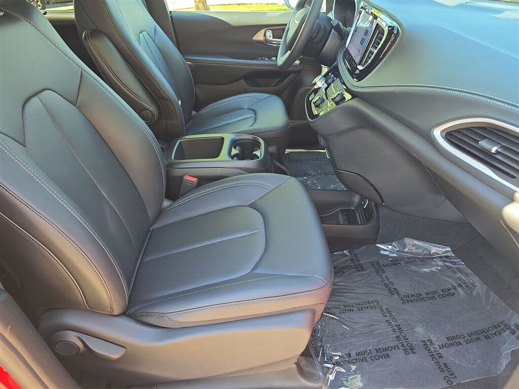 2026 Chrysler Pacifica