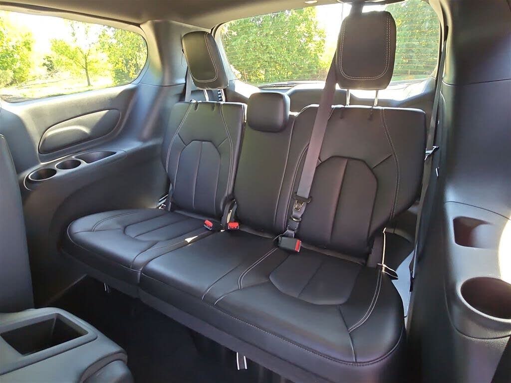 2026 Chrysler Pacifica