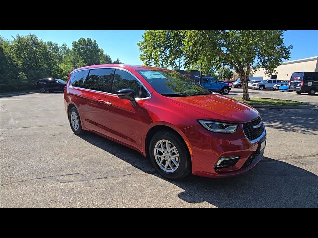 2026 Chrysler Pacifica