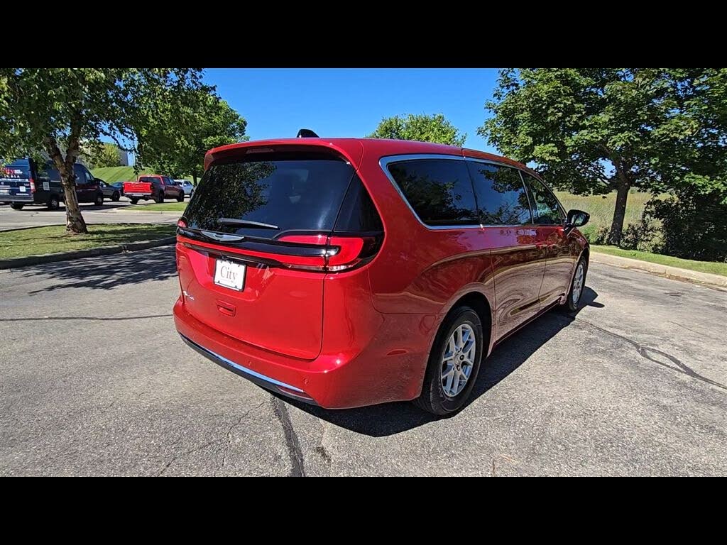 2026 Chrysler Pacifica