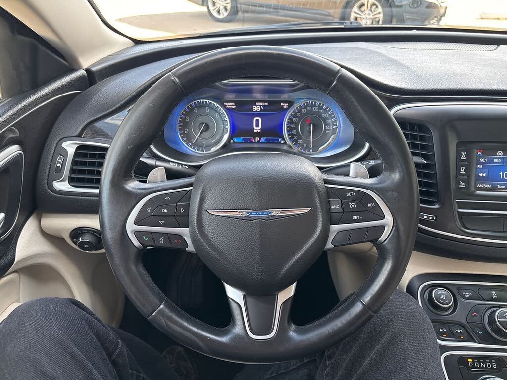 2015 Chrysler 200