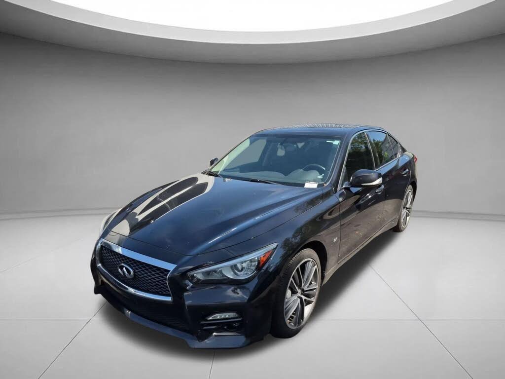 2015 Infiniti Q50