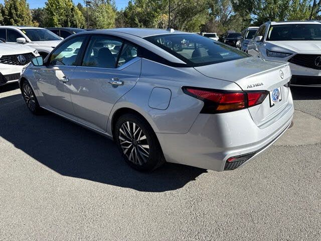 2025 Nissan Altima