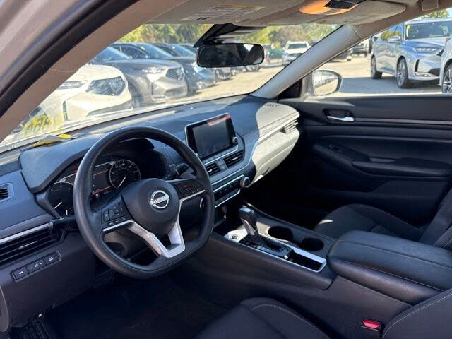 2025 Nissan Altima