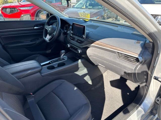 2025 Nissan Altima