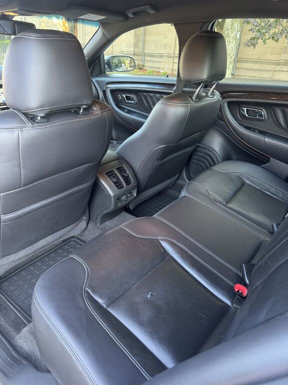 2018 Ford Taurus