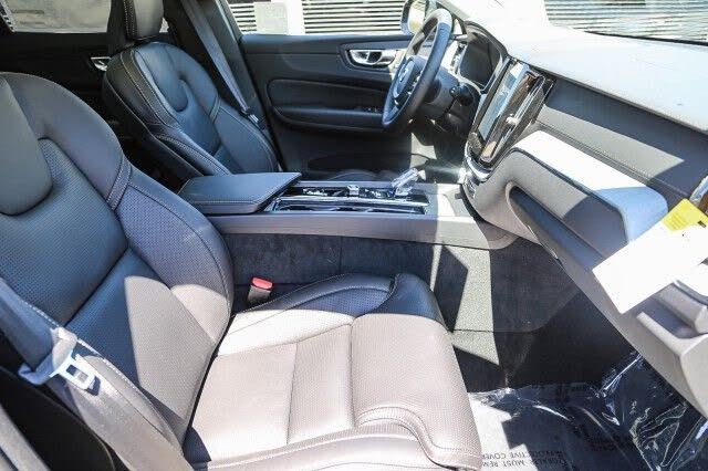2025 Volvo XC60
