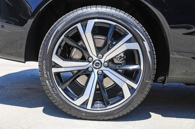 2025 Volvo XC60