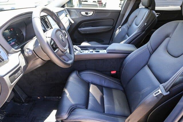 2025 Volvo XC60