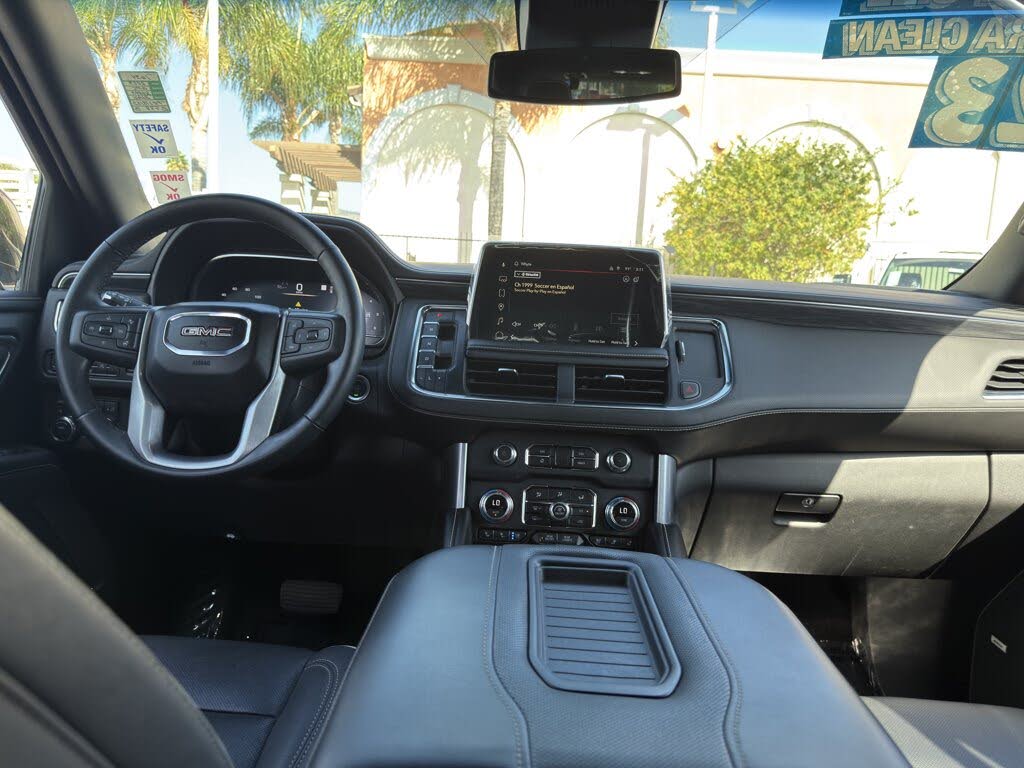 2023 GMC Yukon