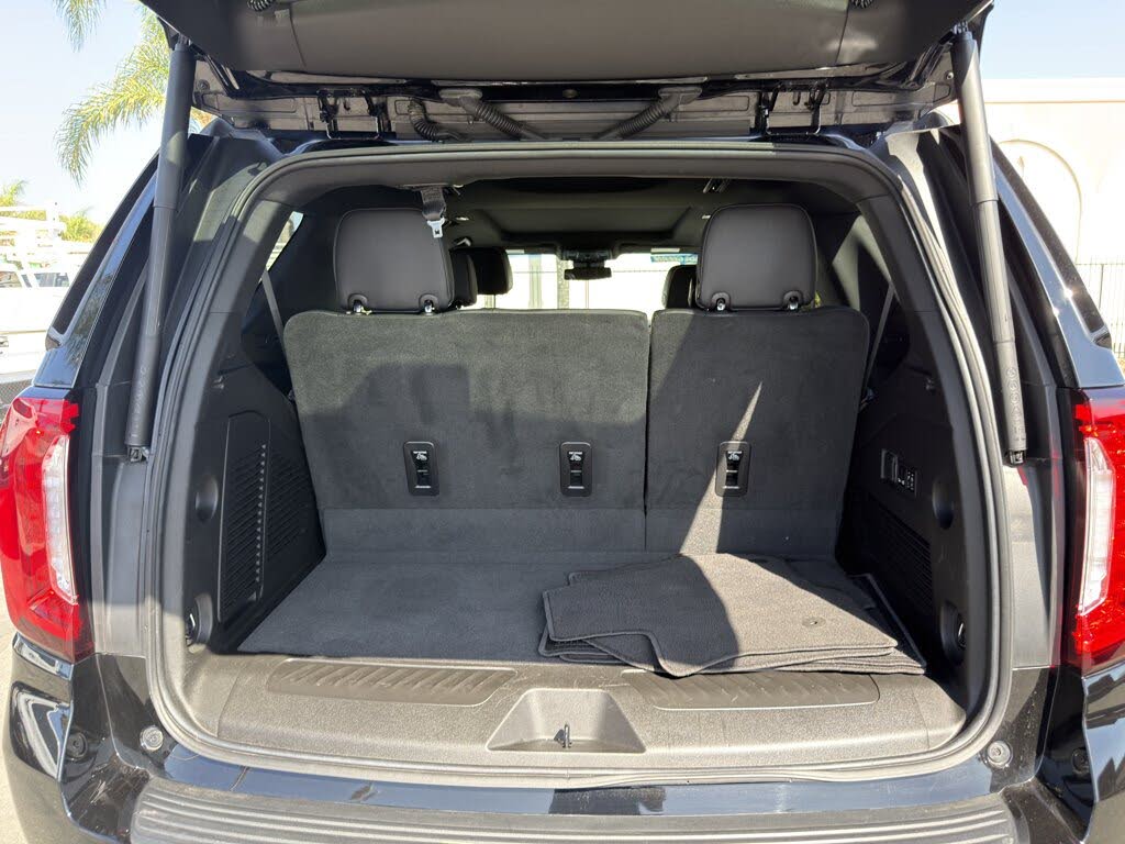 2023 GMC Yukon