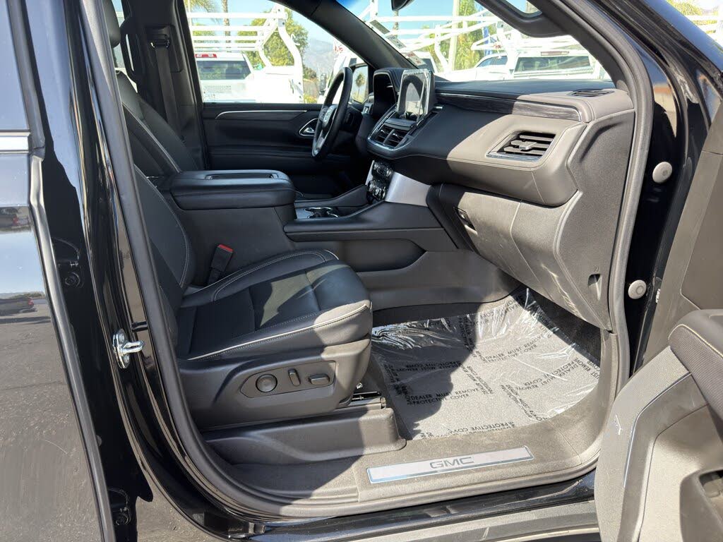 2023 GMC Yukon